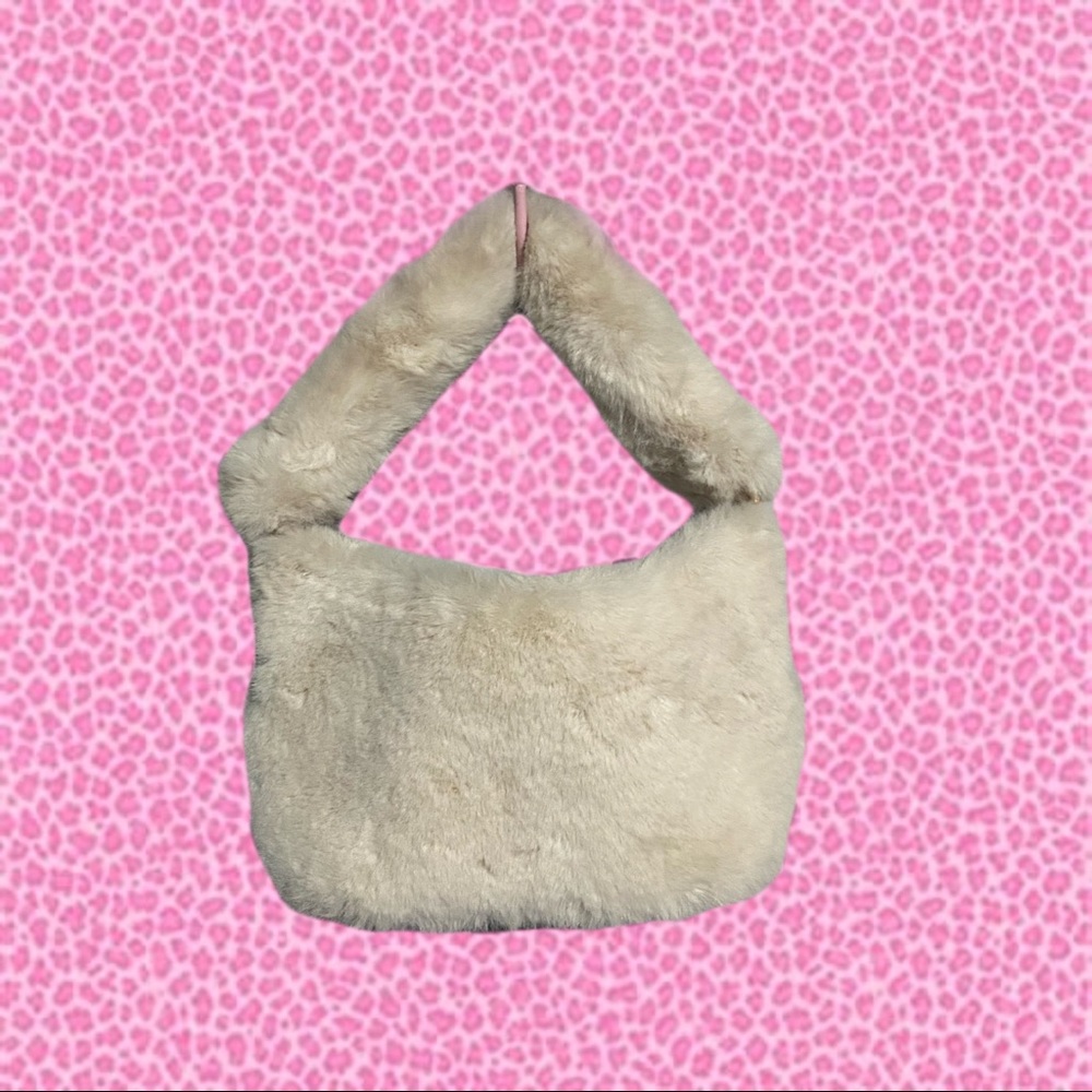 A.ND FUZZY PURSE